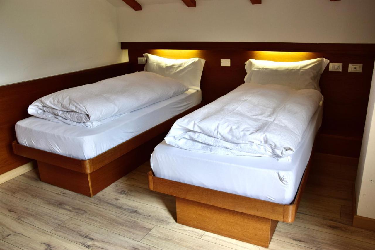 Hotel Ferrari Pinzolo Exteriör bild